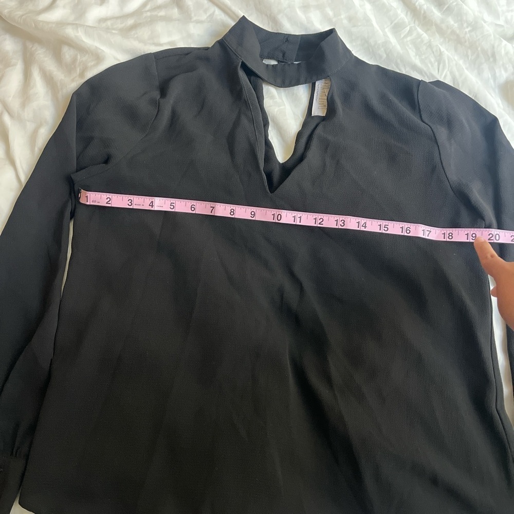 Black cutout choker crepe long sleeve blouse women's large - Picture 5 of 10